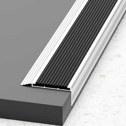Aluminiumliste med gummiliste - 90 cm x 50 mm
